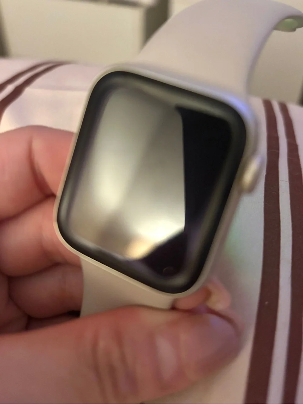 Apple Watch SE (2nd Gen) [GPS 40mm] Starlight. No scratches like new